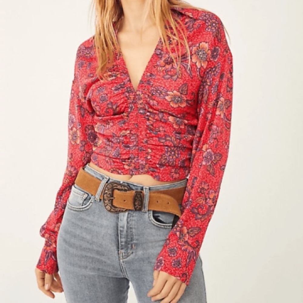 NWT FREE PEOPLE blouse / I GOT YOU floral print cropped long sleeve top / size S